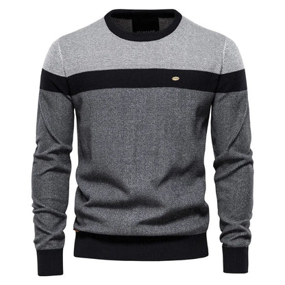 Men's Classic Crew Neck Knitted Jumper for Autumn Layering