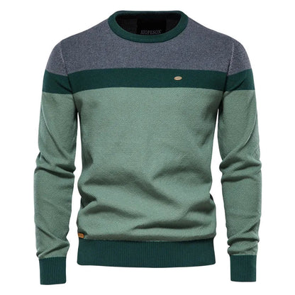Men's Classic Crew Neck Knitted Jumper for Autumn Layering
