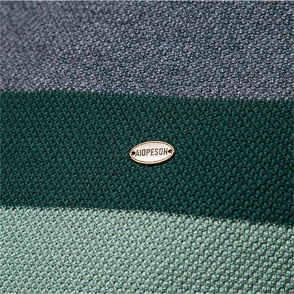 Men's Classic Crew Neck Knitted Jumper for Autumn Layering